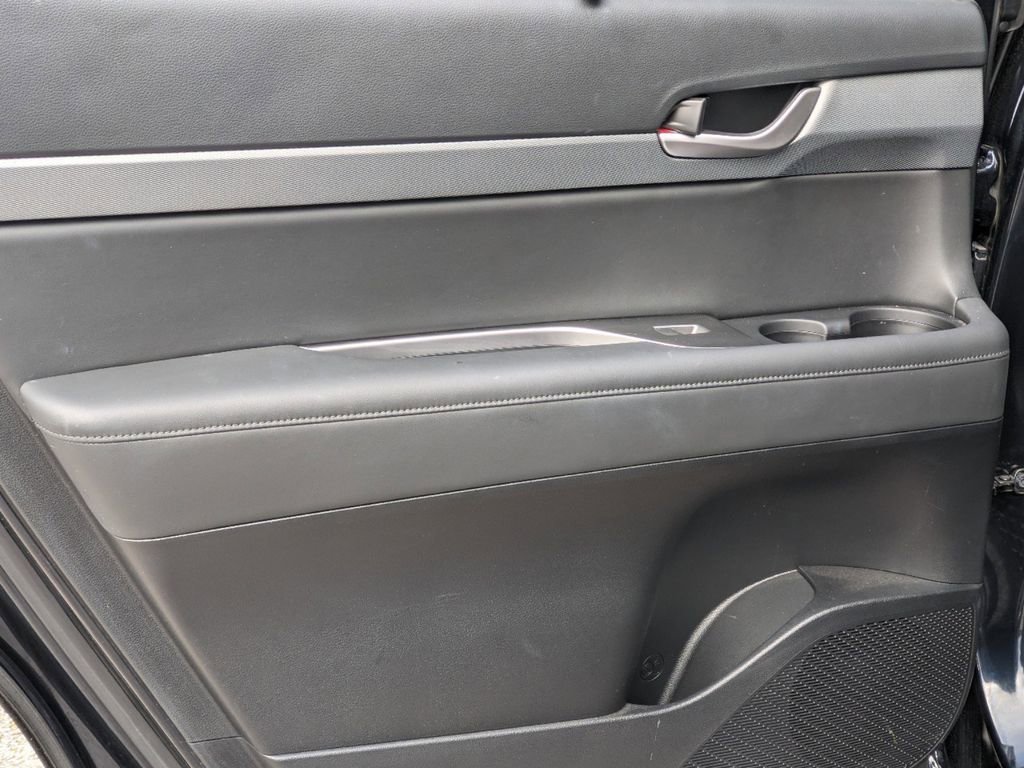 Used 2022 Hyundai Palisade SEL w/ 8P Bench Seat Package image 22