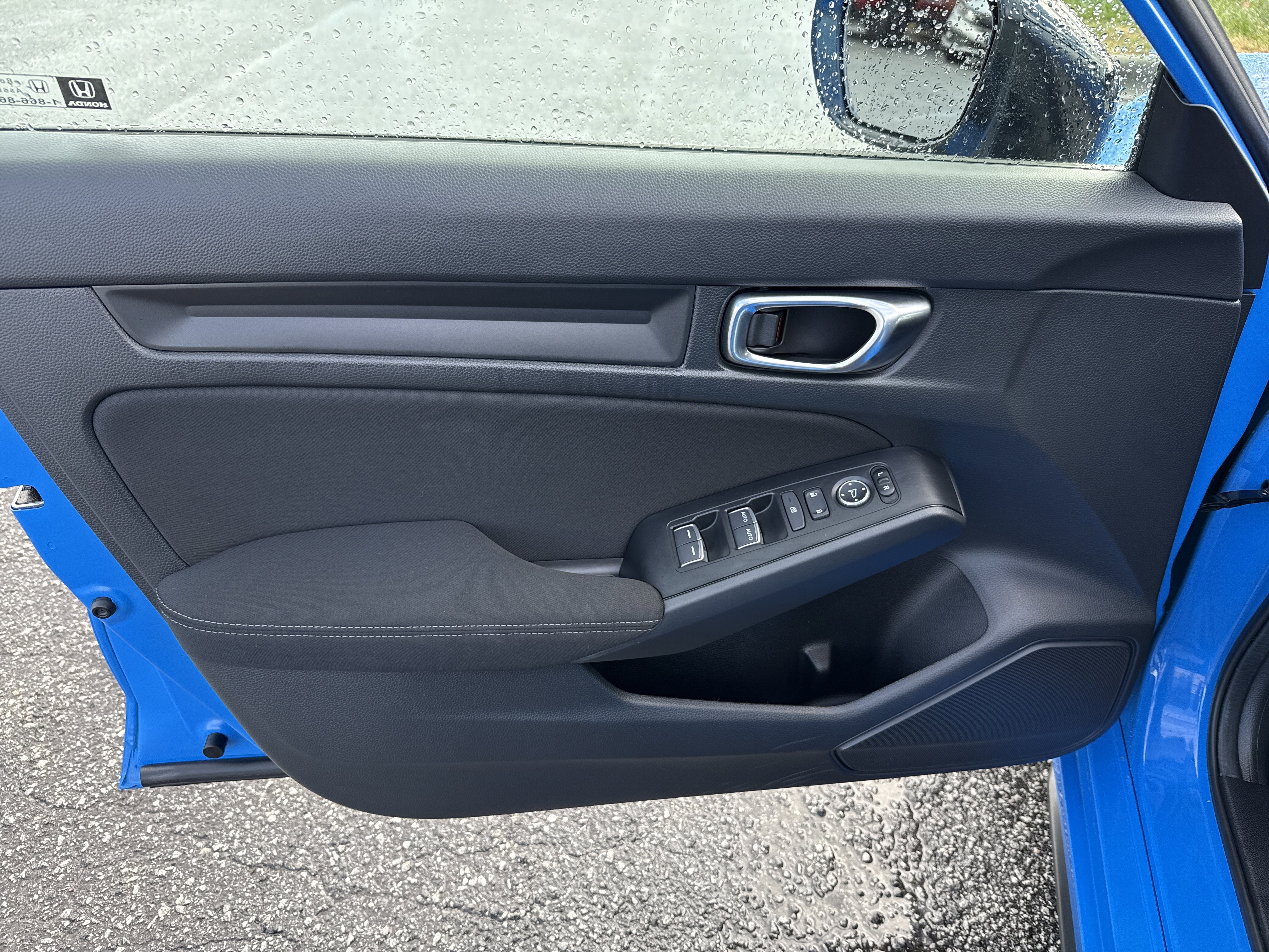 Certified 2025 Honda Civic Sport image 14