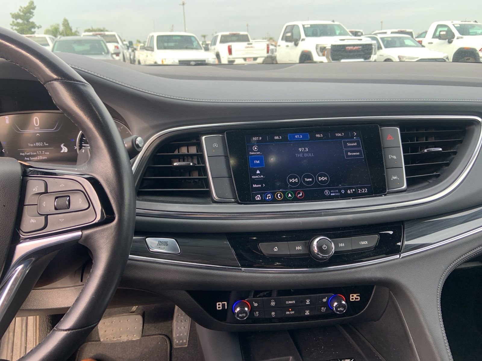 Used 2023 Buick Enclave Premium image 18