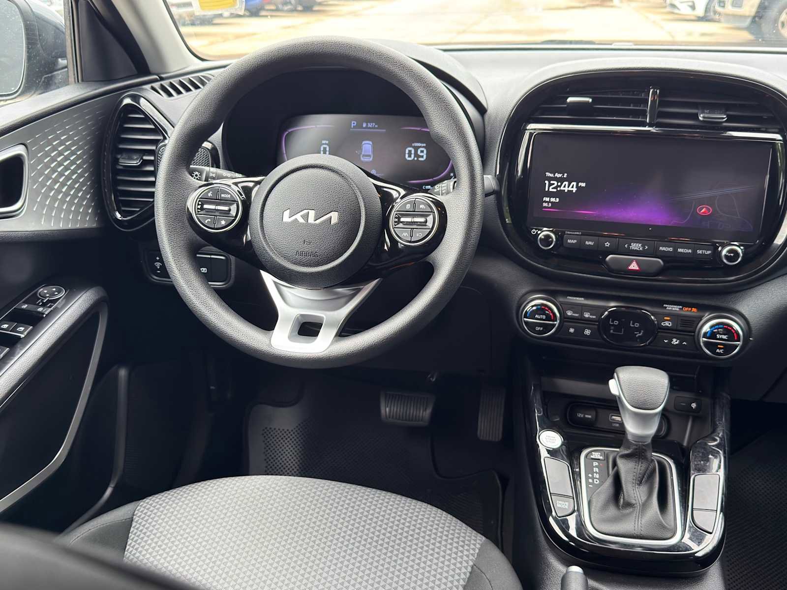 Certified 2023 Kia Soul S image 21