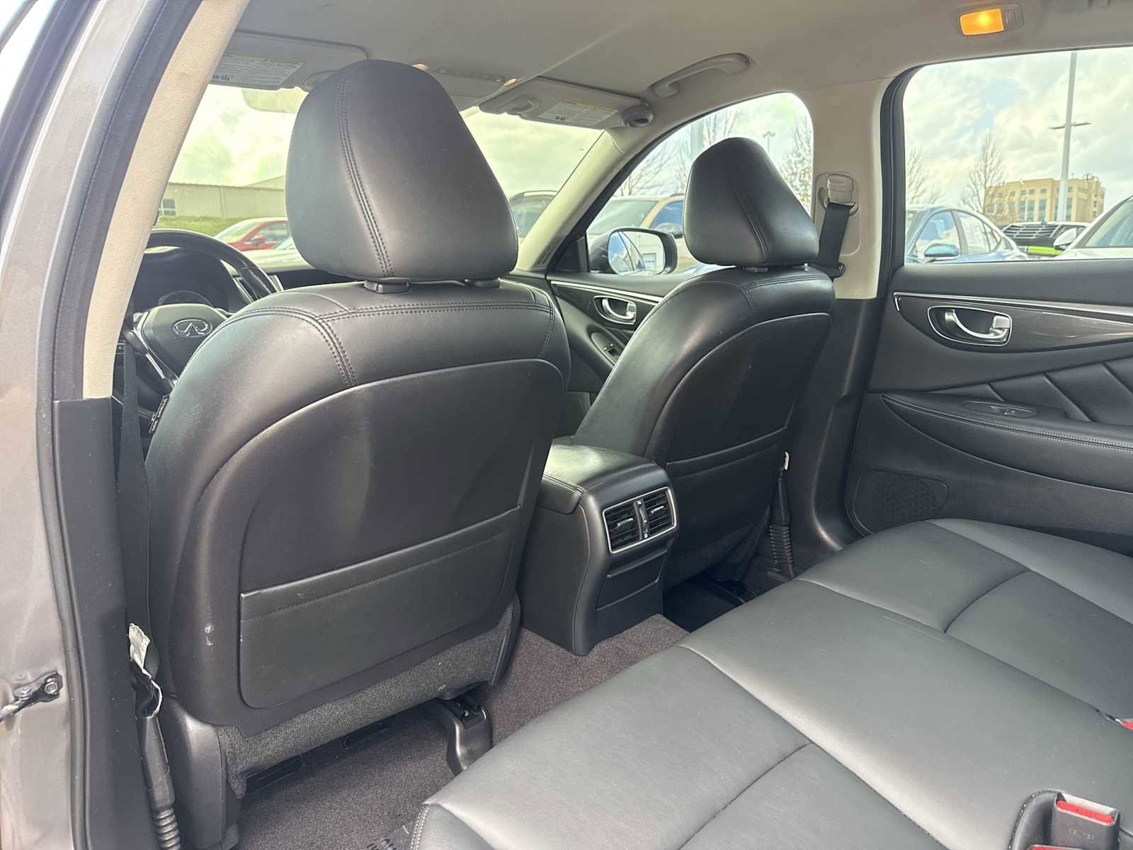 Used 2018 INFINITI Q50 Pure image 16