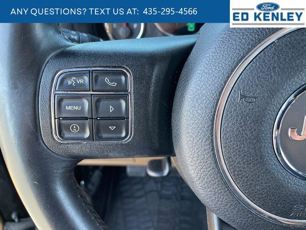 Used 2015 Jeep Wrangler Unlimited Sahara w/ Dual Top Group image 13