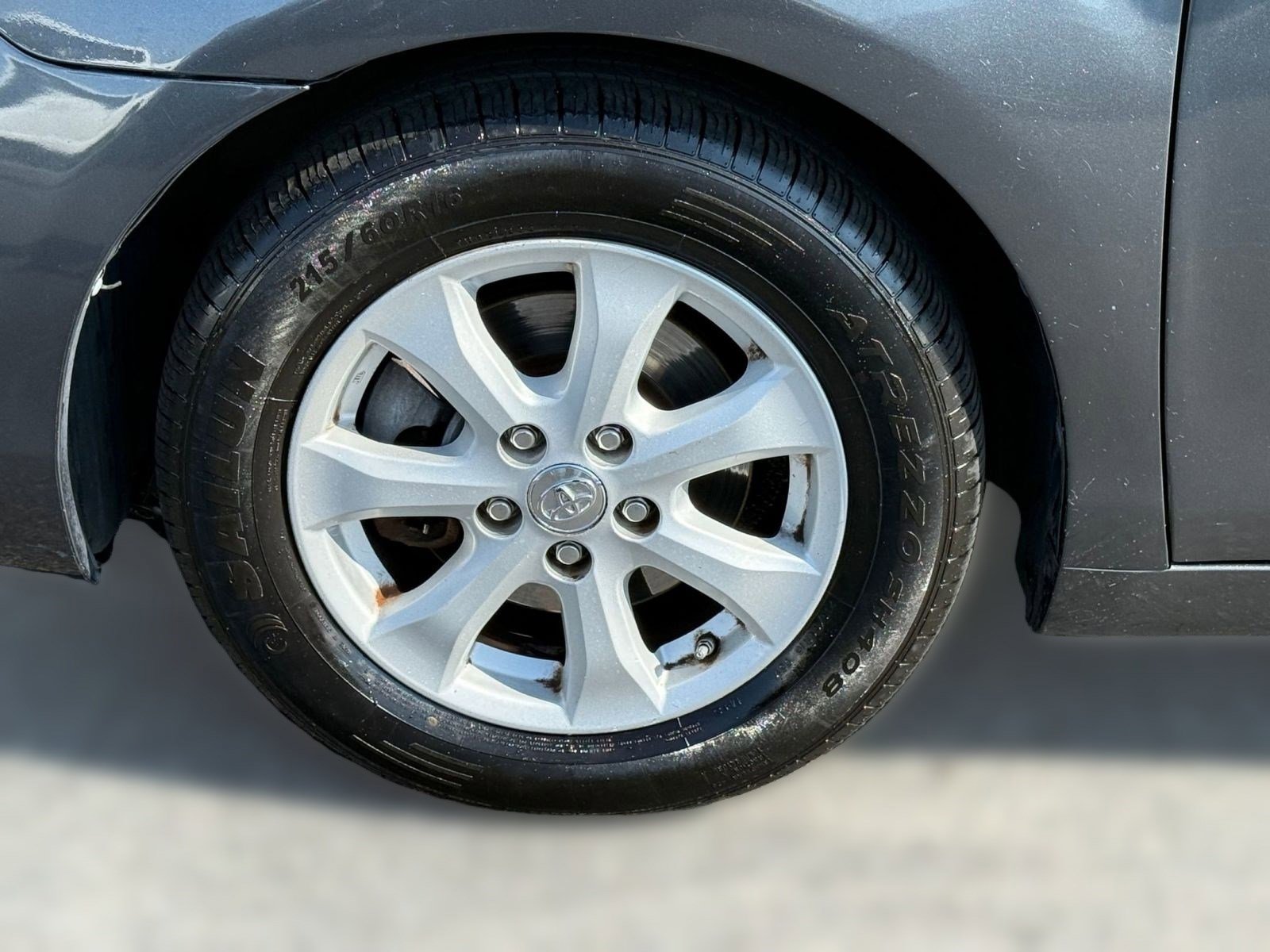 Used 2011 Toyota Camry LE w/ LE Extra-Value Pkg image 11