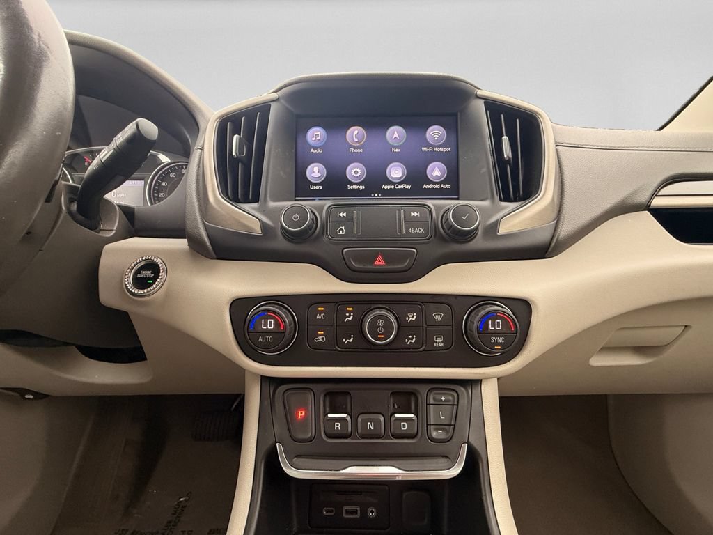 Used 2020 GMC Terrain Denali w/ Denali Premium Package AWD/4WD image 11