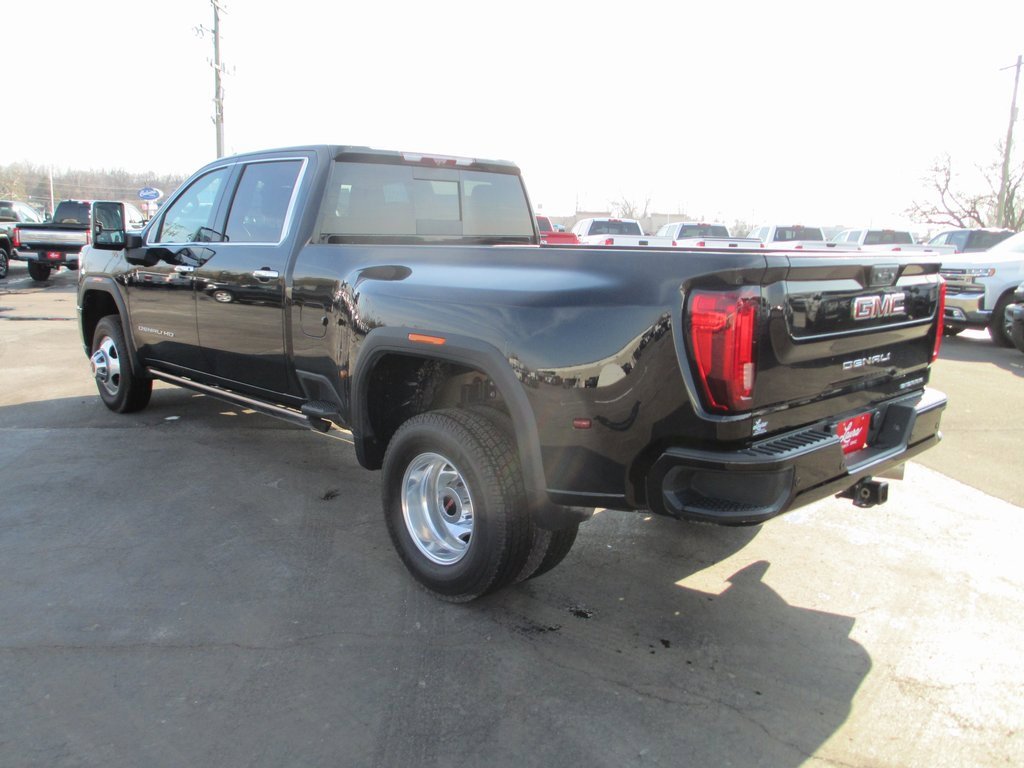 Certified 2023 GMC Sierra 3500 Denali w/ Denali Ultimate Package image 9