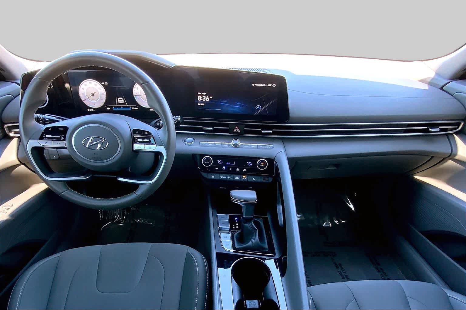 Used 2023 Hyundai Elantra SEL w/ Convenience Package FWD image 14