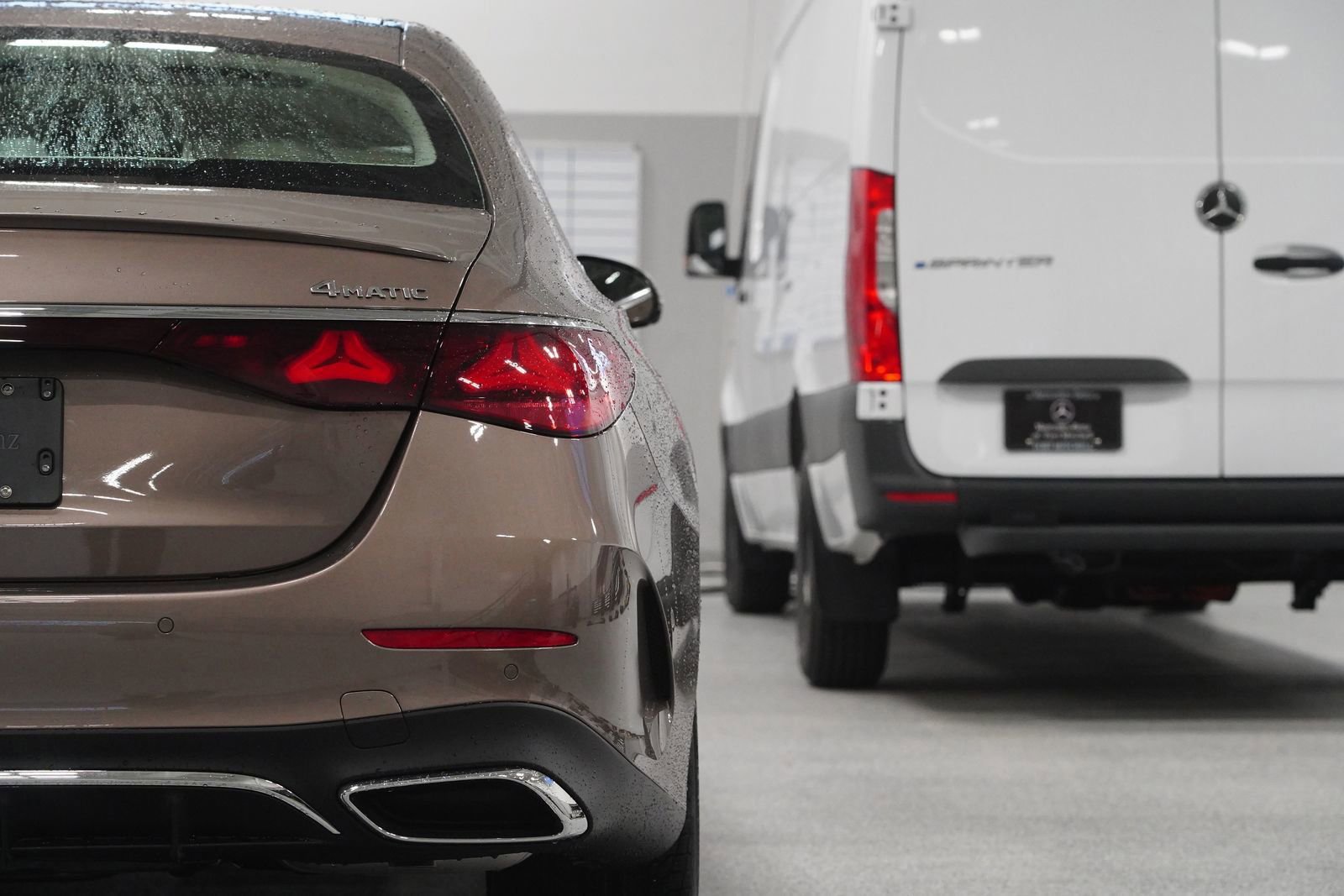New 2026 Mercedes-Benz E 350 4MATIC Sedan image 11