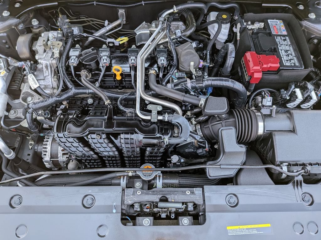 Used 2024 Nissan Altima 2.5 SR FWD image 31