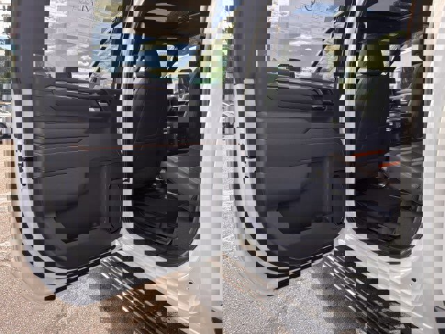 New 2026 GMC Sierra 2500 AT4 w/ AT4 Premium Plus Package image 29