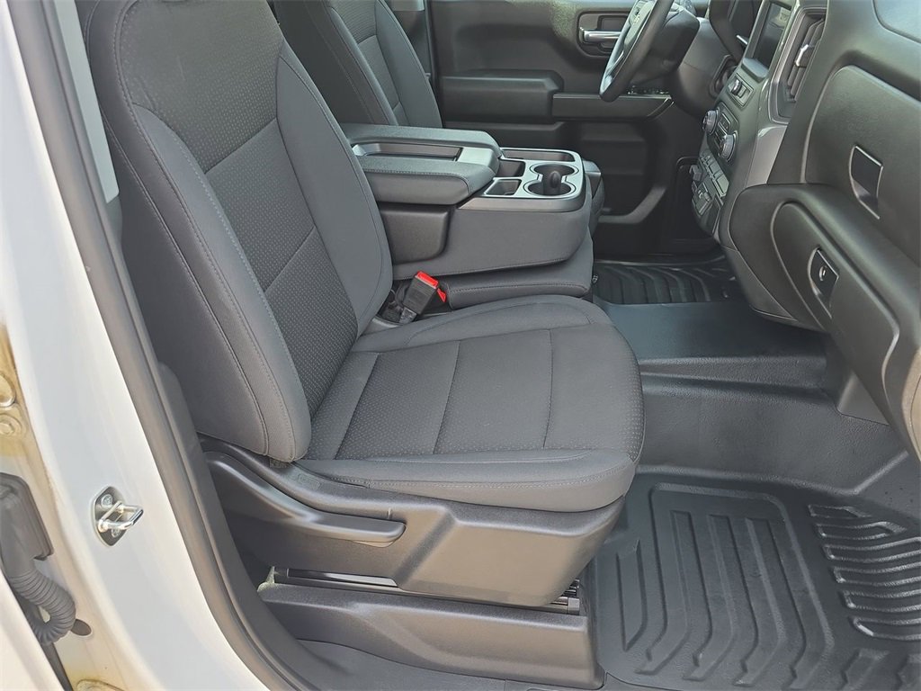 Used 2024 Chevrolet Silverado 1500 W/T image 29