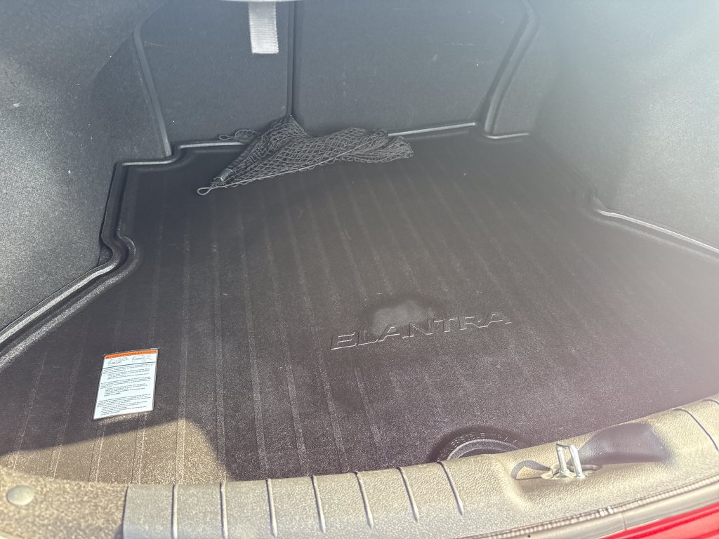 Used 2020 Hyundai Elantra Value Edition w/ Cargo Package (C1) FWD image 37