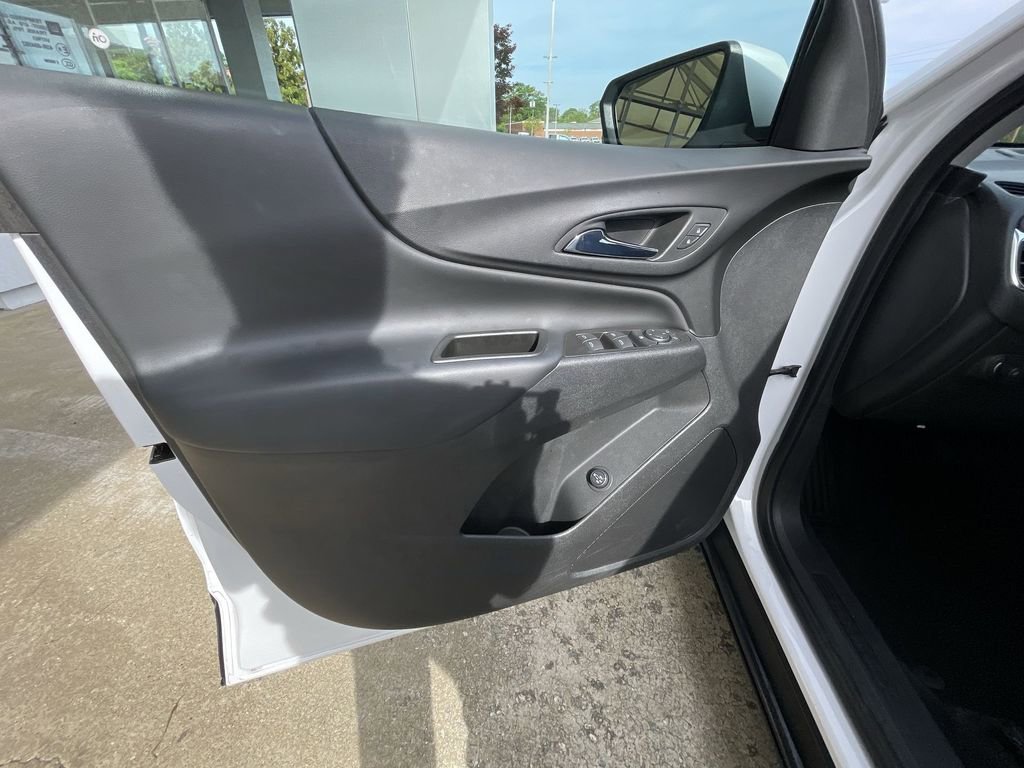 Certified 2022 Chevrolet Equinox LT FWD image 22