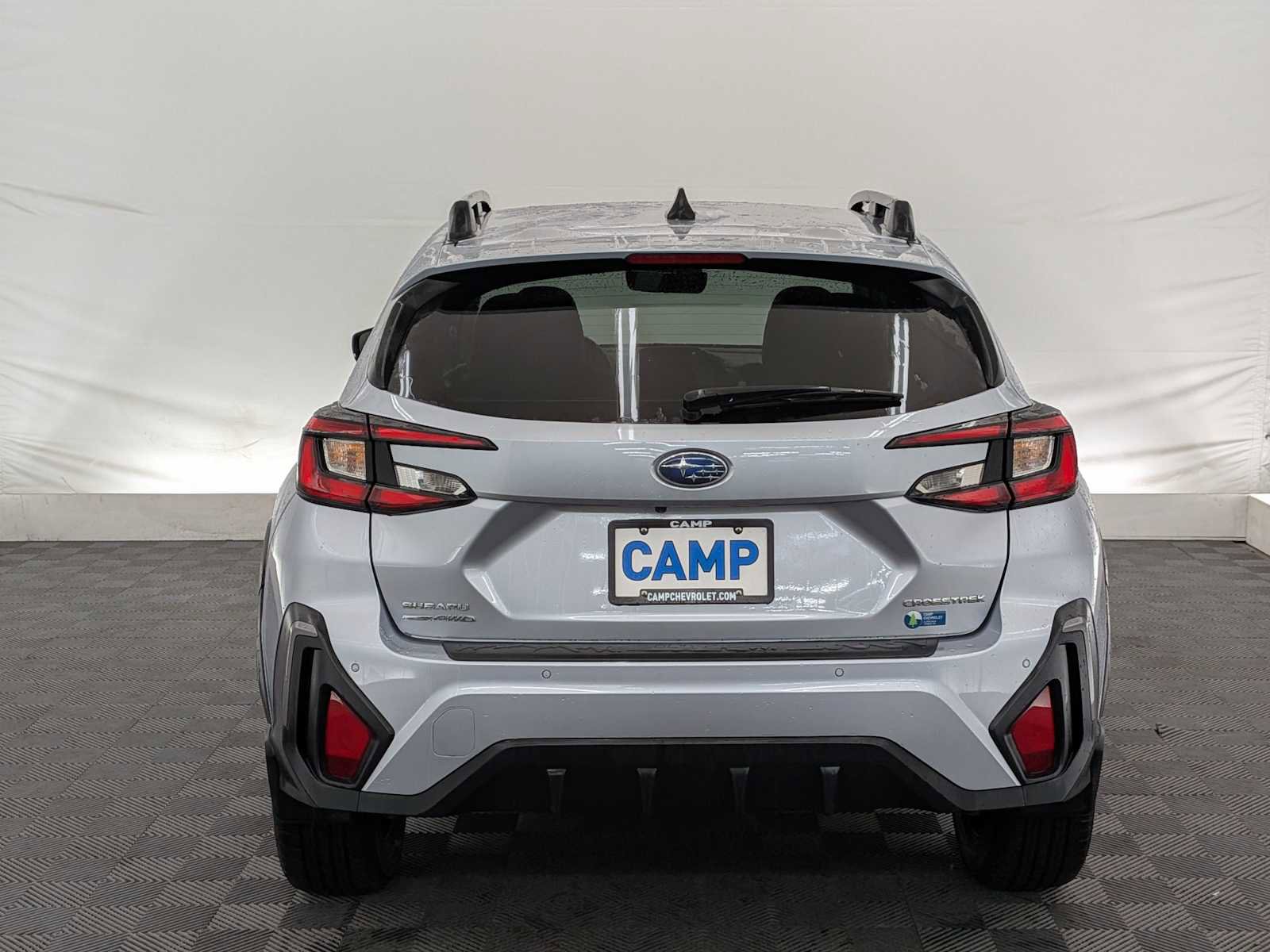 Used 2024 Subaru Crosstrek 2.5i Limited w/ Crosstrek Mirror Package image 5