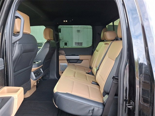 Used 2024 Ford F350 Lariat w/ Lariat Ultimate Package image 10