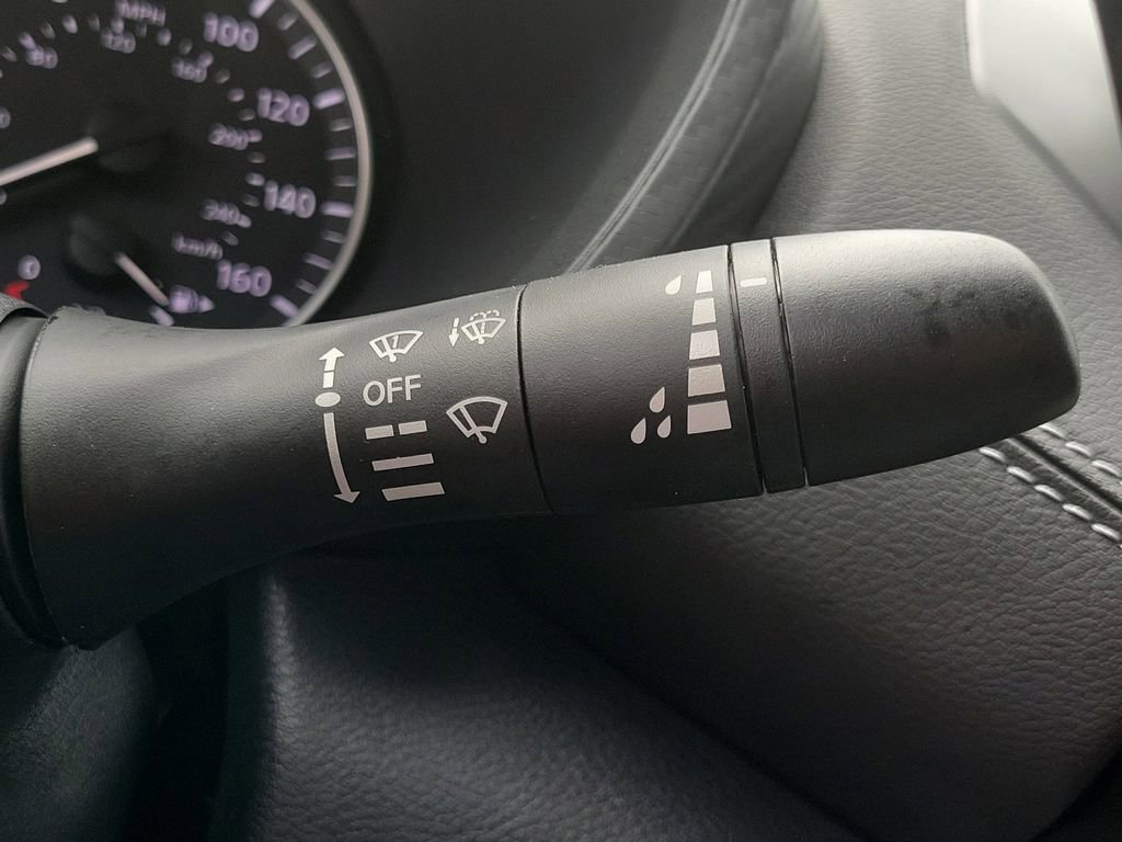 Certified 2025 Nissan Sentra SV w/ All-Weather Package image 31