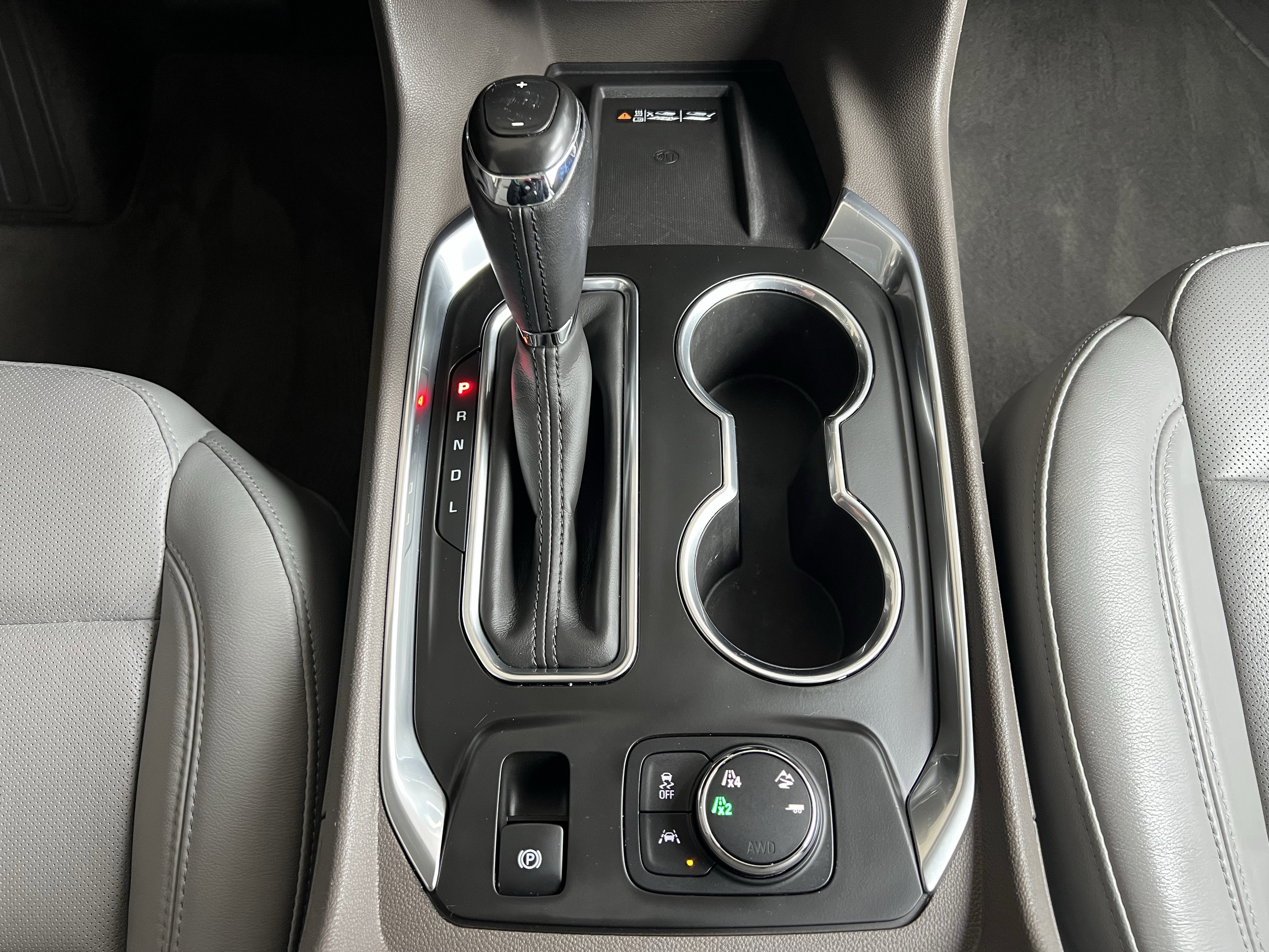 Used 2019 Chevrolet Traverse Premier AWD/4WD image 29