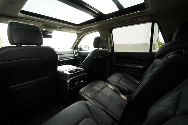 Used 2019 Ford Expedition Platinum RWD image 23