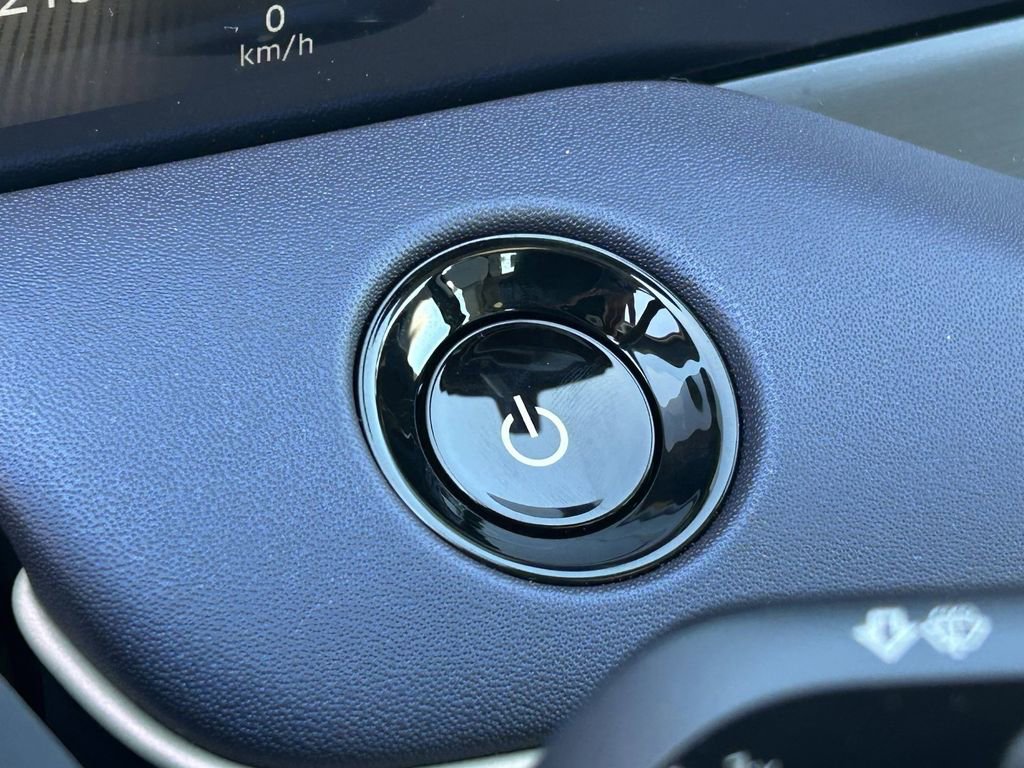 New 2026 Nissan Leaf Platinum+ w/ Cargo Package (Platinum+) image 18