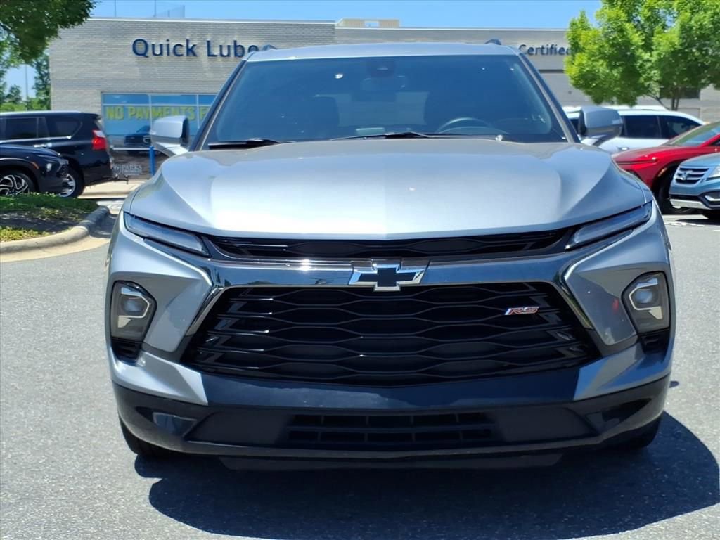 Certified 2025 Chevrolet Blazer RS FWD image 36