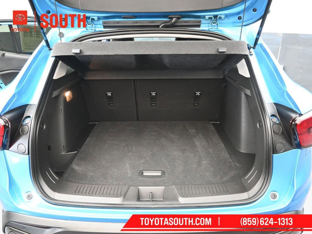 Used 2025 Chevrolet Trax ACTIV w/ Driver Confidence Package image 25