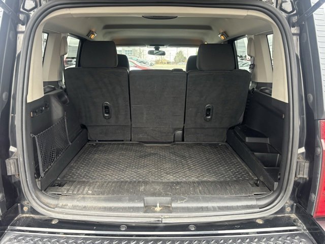 Used 2009 Jeep Commander Sport image 9