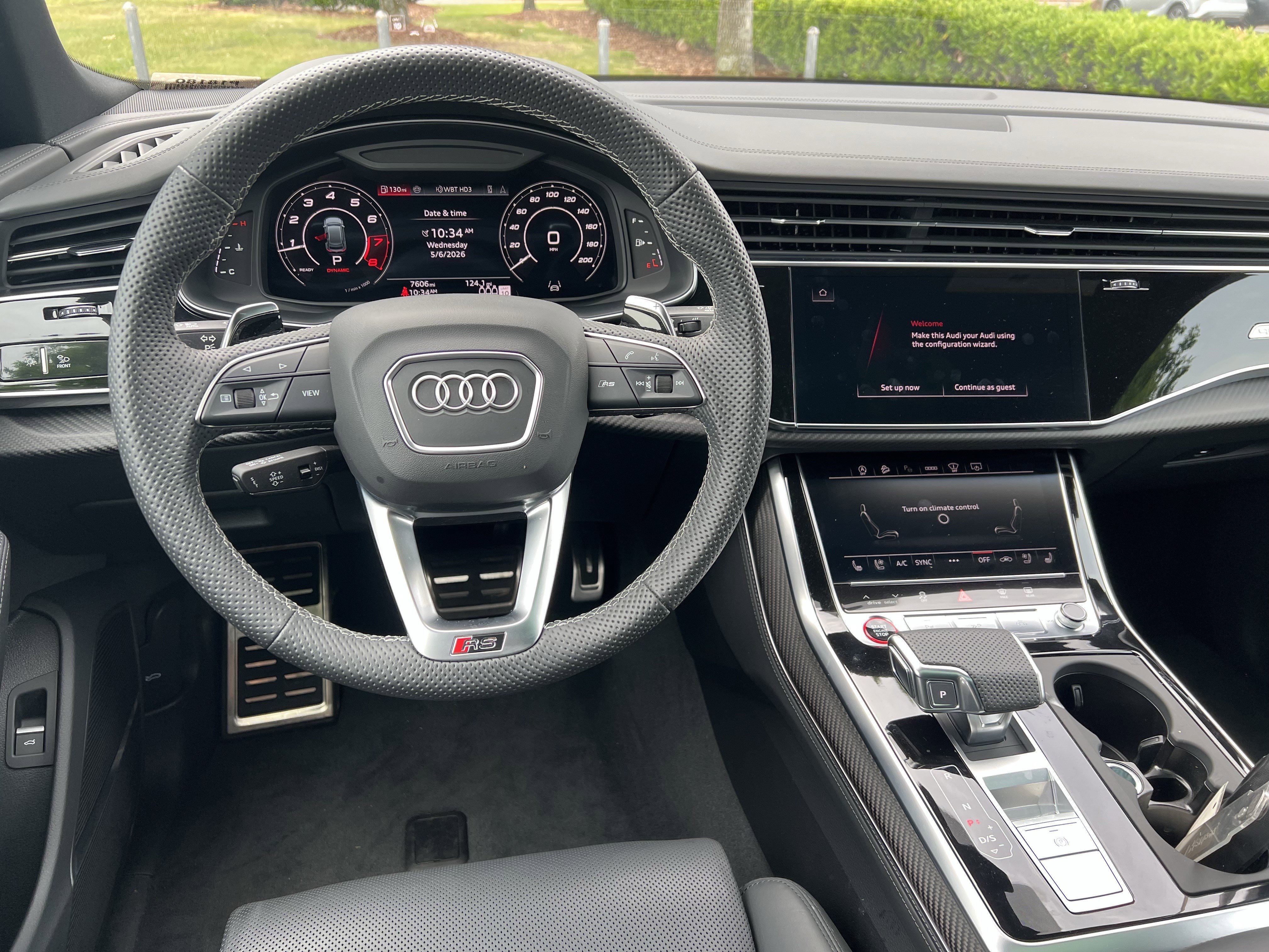 Certified 2025 Audi RS Q8 performance AWD/4WD image 30