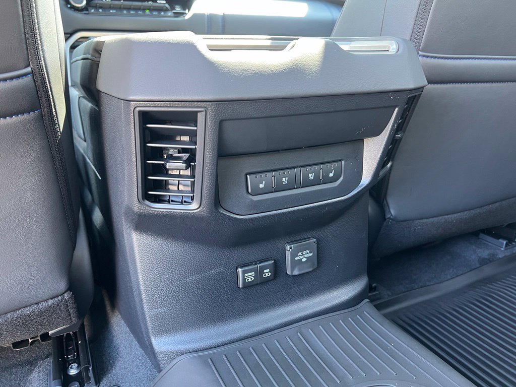 New 2026 Toyota Tundra Platinum AWD/4WD image 19