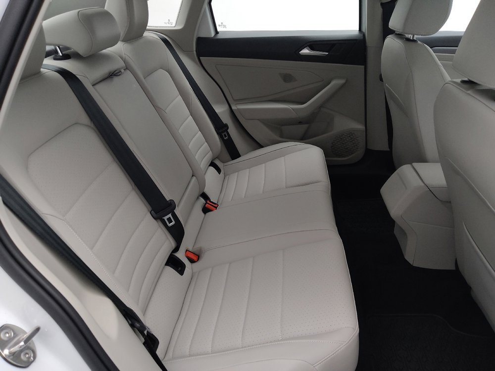 Used 2023 Volkswagen Jetta SE w/ Panoramic Sunroof Package FWD image 19