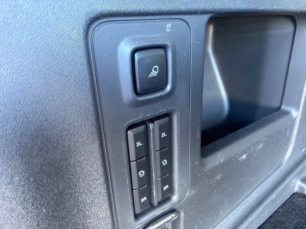 Used 2025 Ford Expedition Platinum AWD/4WD image 33