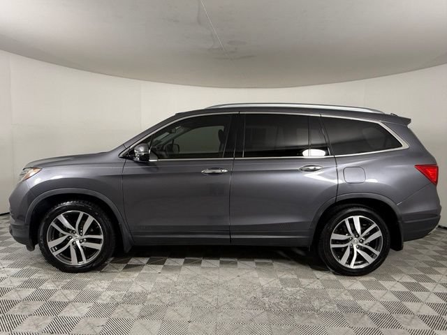 Used 2016 Honda Pilot Touring image 3