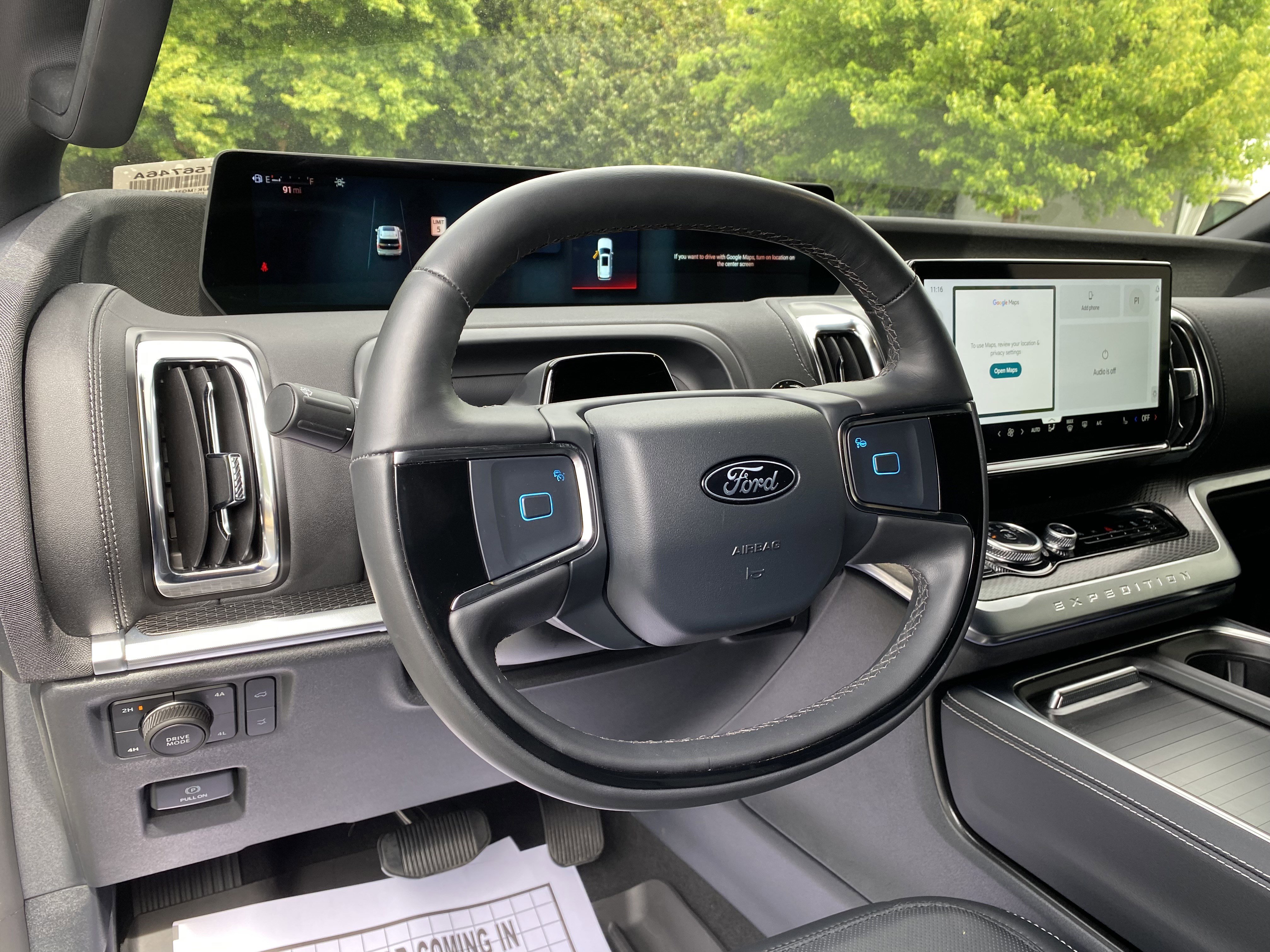 Used 2025 Ford Expedition Max Platinum w/ Stealth Performance Package AWD/4WD image 17