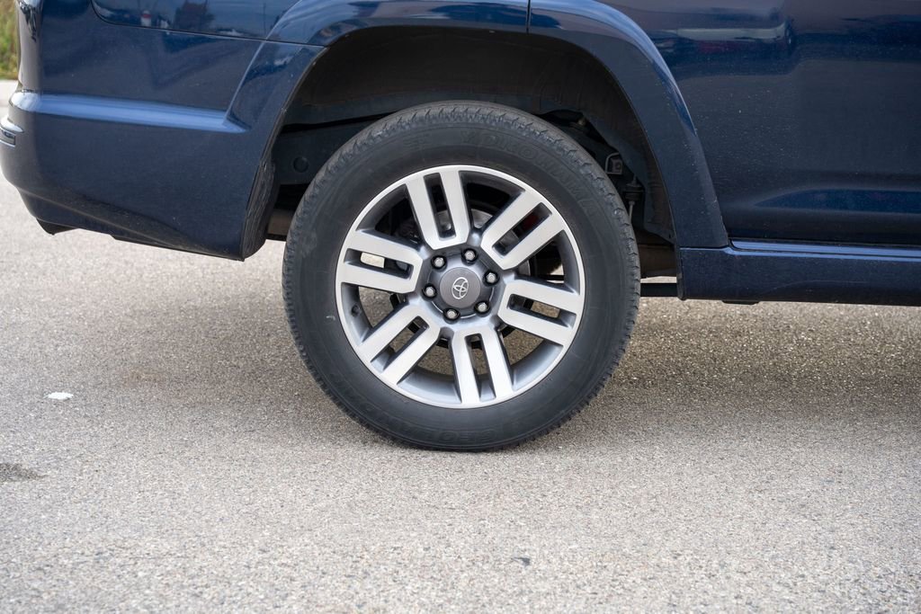 Used 2022 Toyota 4Runner TRD Sport image 9