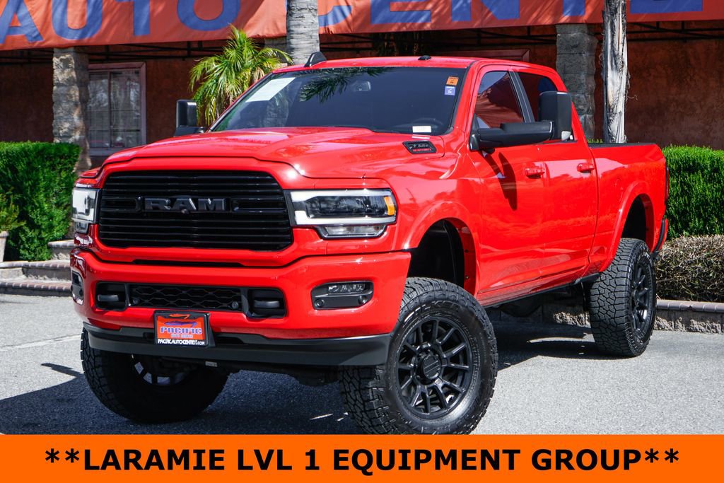Used 2021 RAM 2500 Laramie w/ Night Edition AWD/4WD image 4