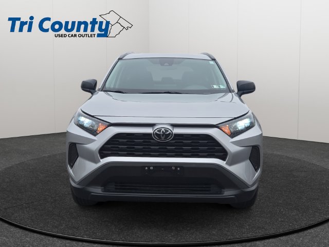 Certified 2021 Toyota RAV4 LE AWD/4WD image 2