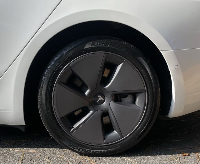 Used 2022 Tesla Model 3 Standard Range image 6