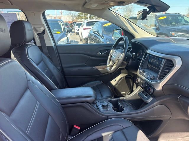 Used 2021 GMC Acadia Denali w/ Denali Ultimate Package image 11