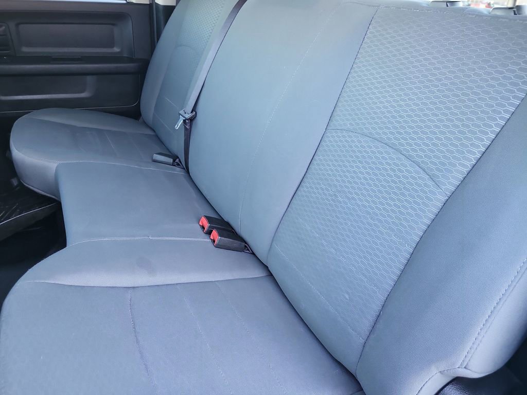 Used 2016 RAM 3500 Tradesman w/ Chrome Appearance Group image 13