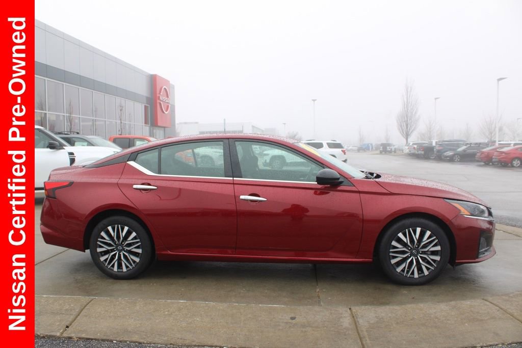Certified 2024 Nissan Altima 2.5 SV image 6