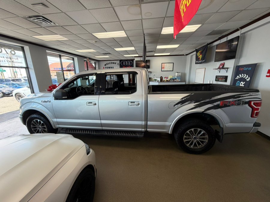 Used 2019 Ford F150 XLT w/ Equipment Group 302A Luxury AWD/4WD image 9