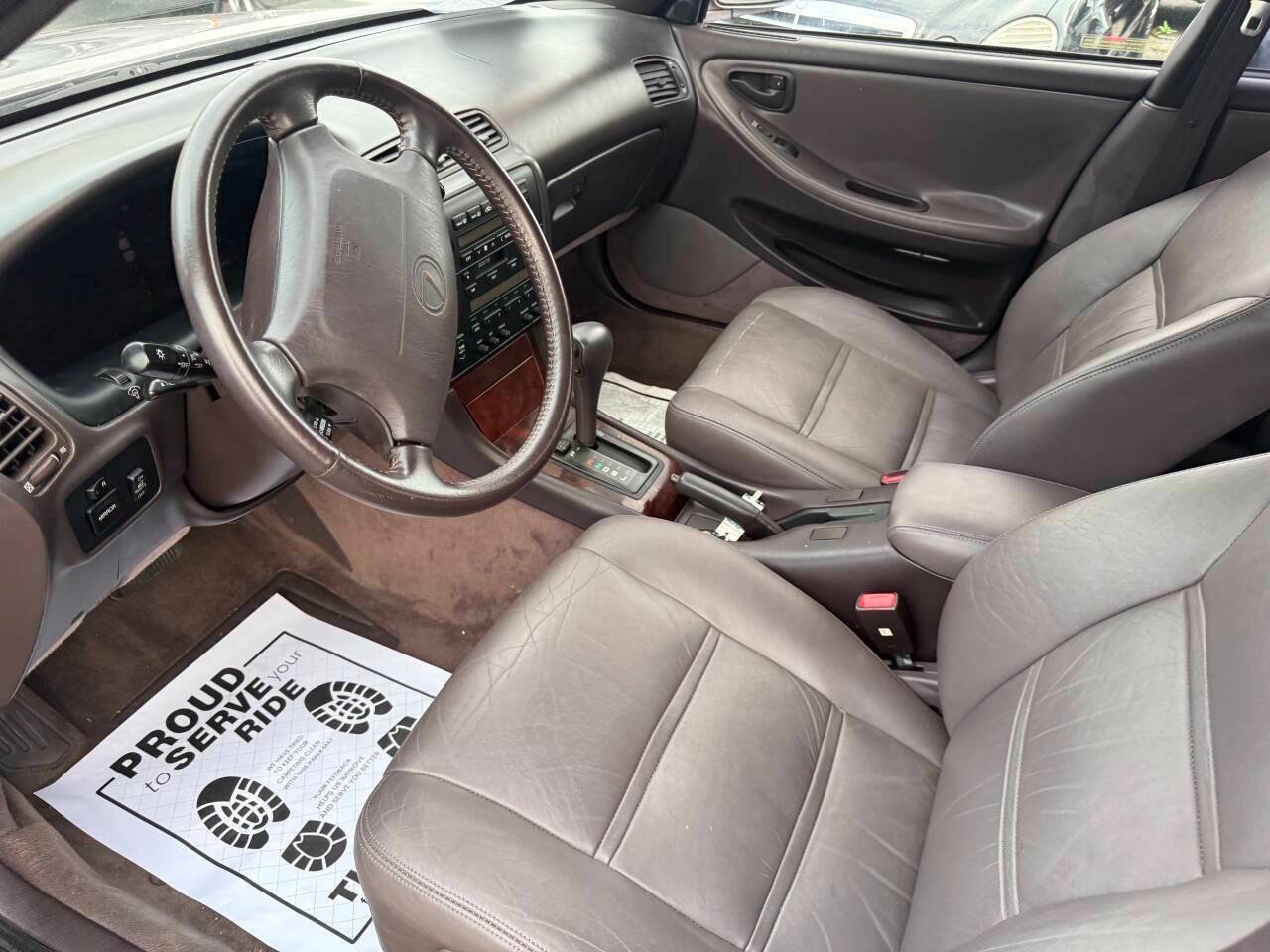 Used 1992 Lexus ES 330 FWD image 12