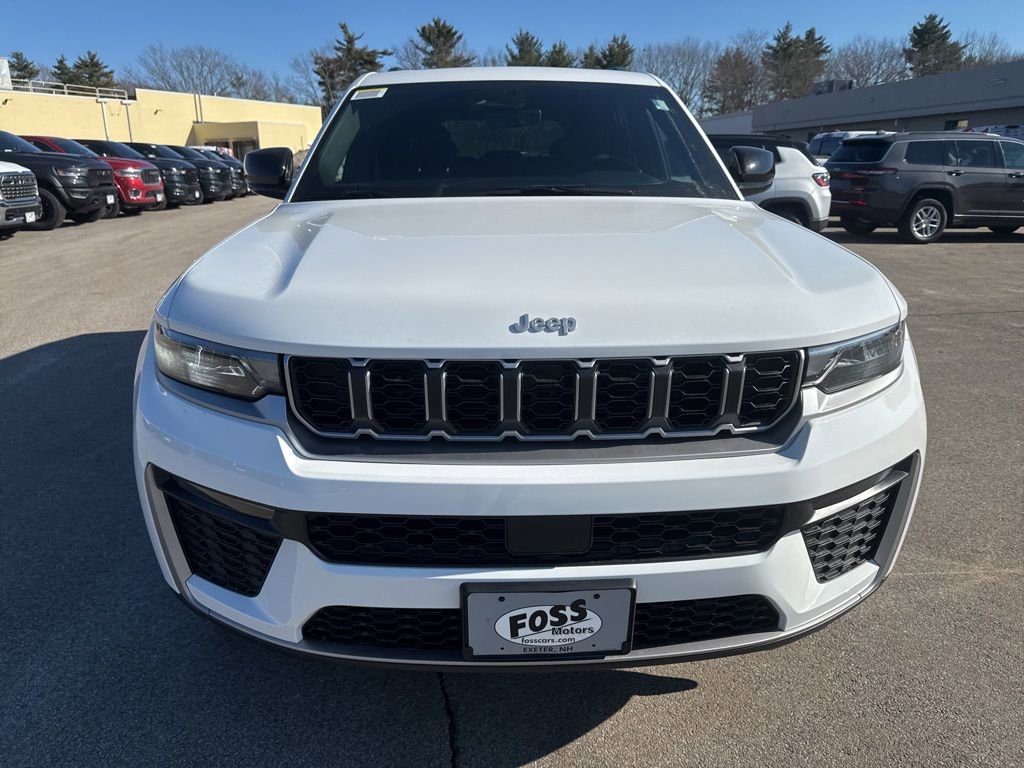 New 2026 Jeep Grand Cherokee Limited AWD/4WD image 8