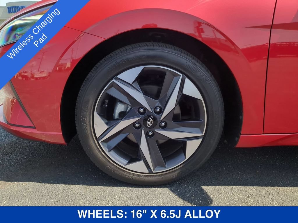 Used 2023 Hyundai Elantra SEL w/ Convenience Package FWD image 28