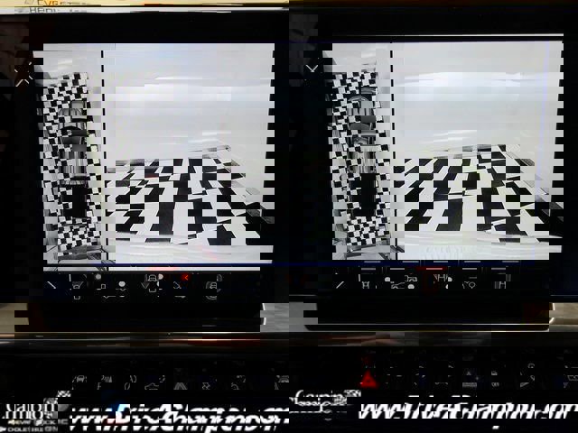 Certified 2025 Chevrolet Silverado 1500 LTZ image 8