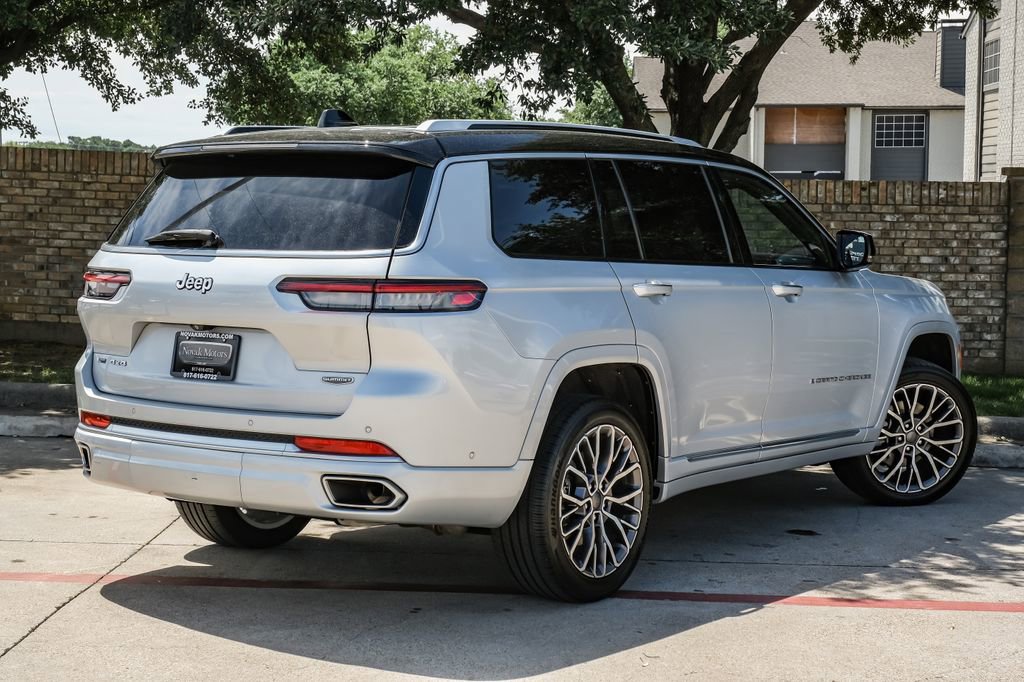 Used 2023 Jeep Grand Cherokee L Summit image 16