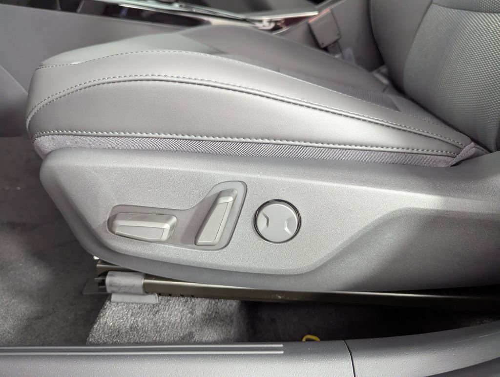 New 2025 Kia Niro EX w/ EX Cold Weather Package FWD image 13