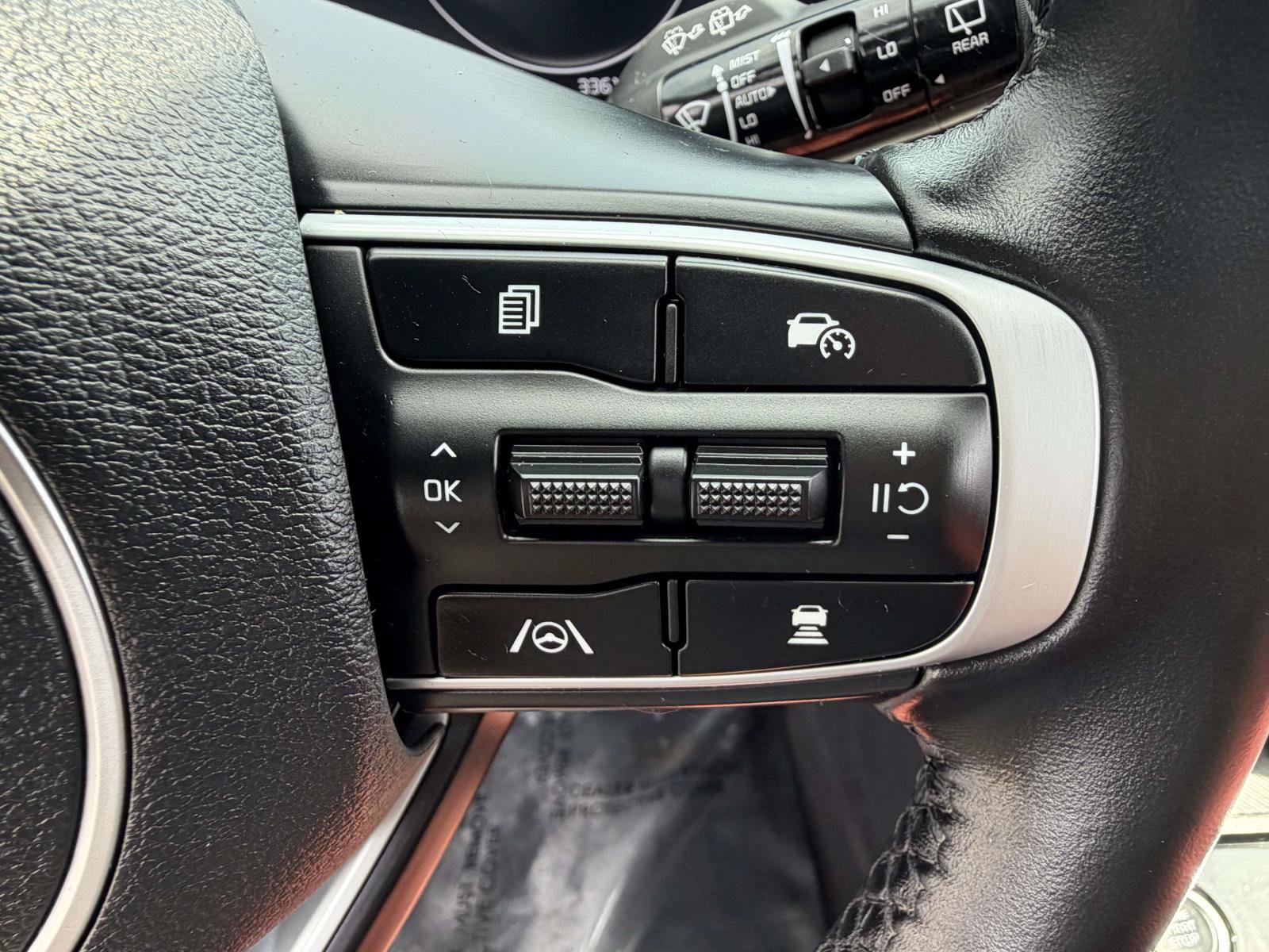 Used 2023 Kia Sportage SX FWD image 13