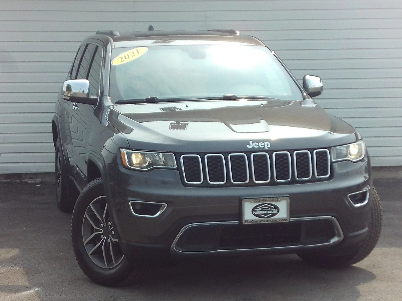 Used 2021 Jeep Grand Cherokee Limited AWD/4WD image 1