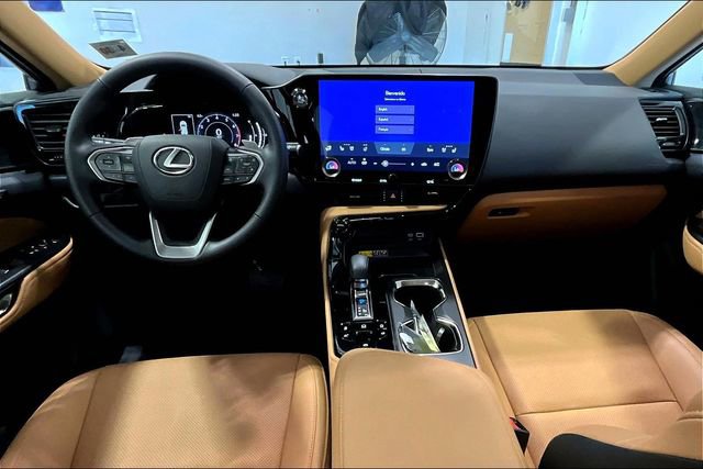 Certified 2025 Lexus NX 350 AWD w/ Accessory Package (2T) image 7