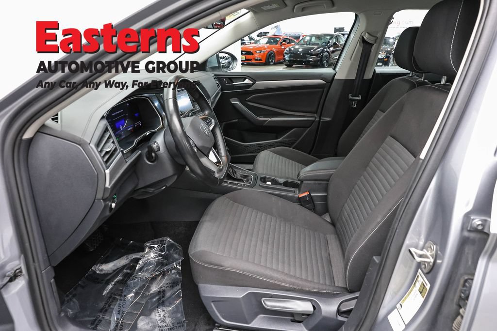 Used 2024 Volkswagen Jetta S FWD image 13