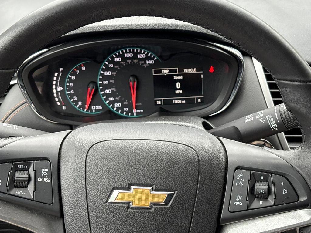 Certified 2022 Chevrolet Trax LT w/ LT Convenience Package image 20
